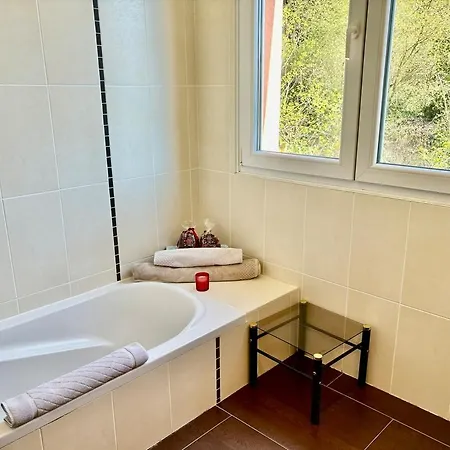 Appartement Spacieux De Deux
